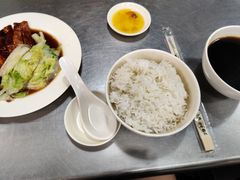 -华香鹅快餐店