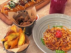 -玲婧胡同·生日蛋糕·餐厅(嘉里城店)
