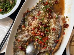 -鱼鲜饭香·招牌汽锅剁椒鱼头王