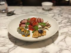 湖滨28凉菜拼盘-湖滨28中餐厅·西湖宴·杭州君悦酒店