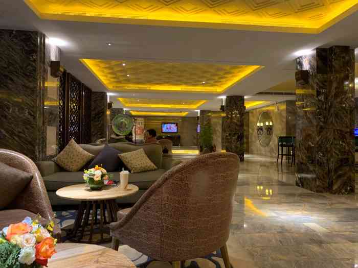 浅深(长宁店)-"最近工作比较辛苦吧.所以下班后.想泡个热.