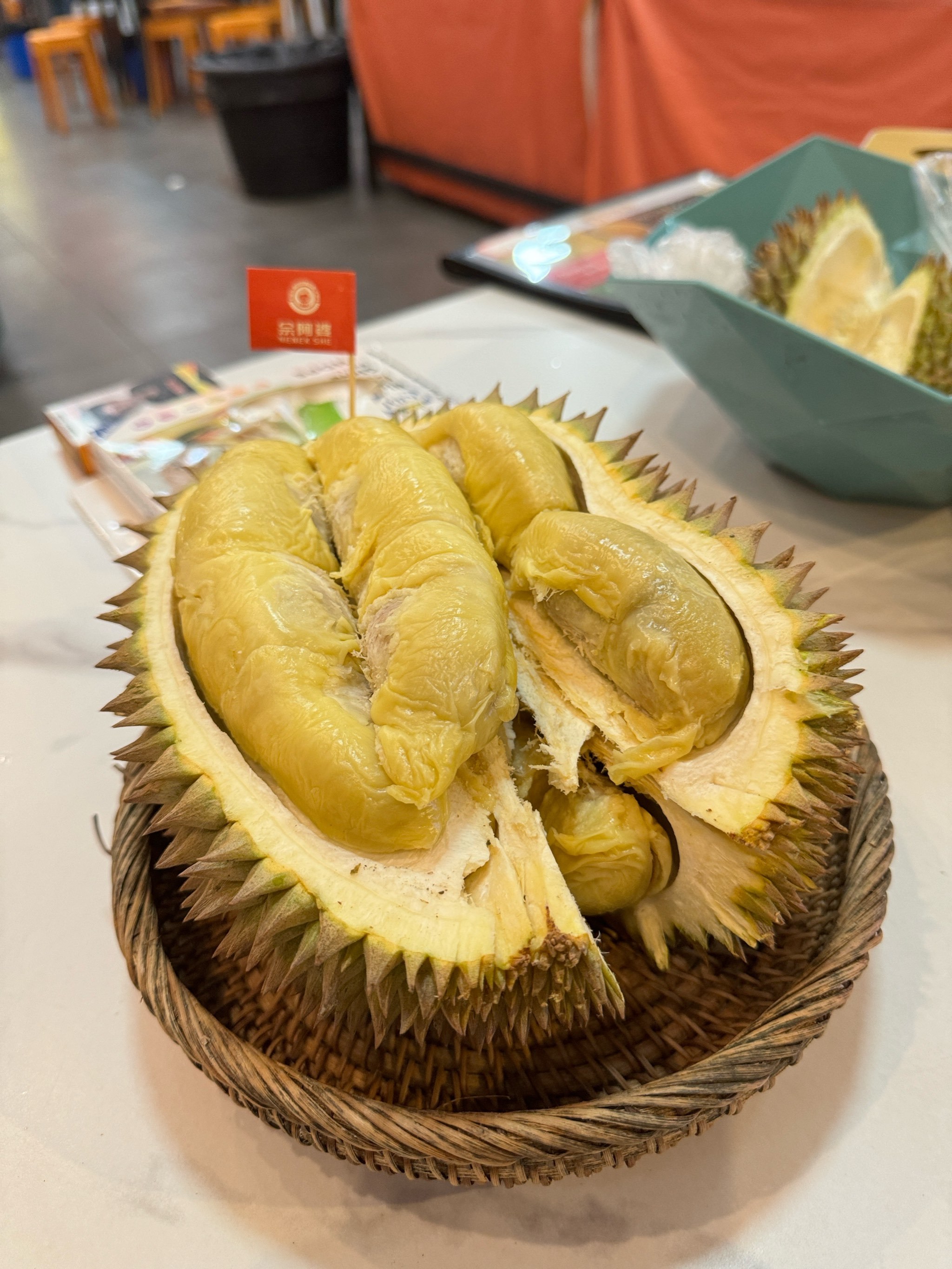 别再去亚罗街买榴莲啦!