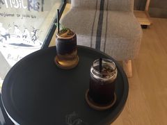 -red donkey coffee