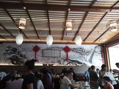 -笑来喜馄饨小笼工坊店(湖滨街店)