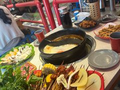 -钢管厂五区小郡肝串串香火锅(梅川路店)