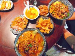 -粉家柳州螺蛳粉(杨宅路店)