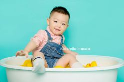 -小鬼当佳儿童摄影(河北保定店)