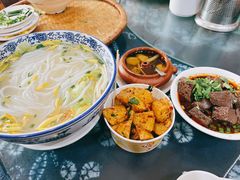 状元山珍过桥米线-桥香园云南过桥米线(金马碧鸡店)