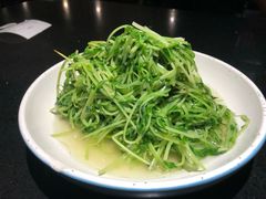 酒香炒豆苗-老头儿油爆虾·知味杭州(爱琴海购物中心)