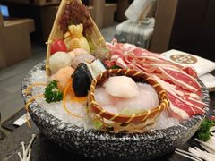 -湊湊火锅·茶憩(打浦桥日月光店)