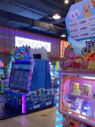 -卡通尼乐园(荟聚中心店)