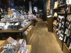 -九木杂物社(江宁金鹰广场店)