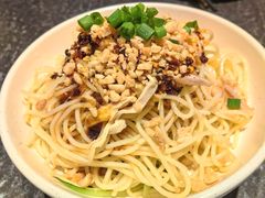 -渔语鱼新川菜Bistro(万象天地店)