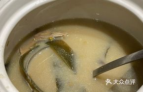 Mung Bean, Kelp and Young Pigeon Soup