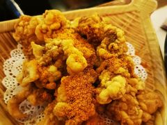 卡真&酥肉-哥老官重庆美蛙鱼头(松江地中海十八哥店)