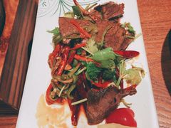 -云海肴·汽锅鸡·云南菜(天山百盛优客店)