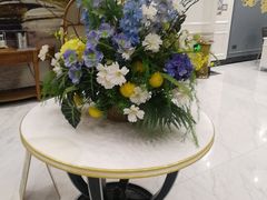 -芭黎人江景轻奢酒店(告庄西双景星光夜市店)