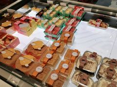 -TOUCH泰奇(奉贤宝龙城市广场店)