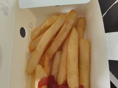 -必胜客(尹山湖歌林公园店)