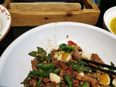 -饭桌故事·血鸭湘(荣宝华店)