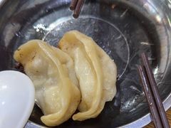 -黄阿姨锅贴大王(万航渡路店)