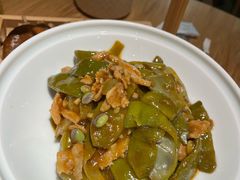 -关东小磨东北菜(上海长风大悦城店)