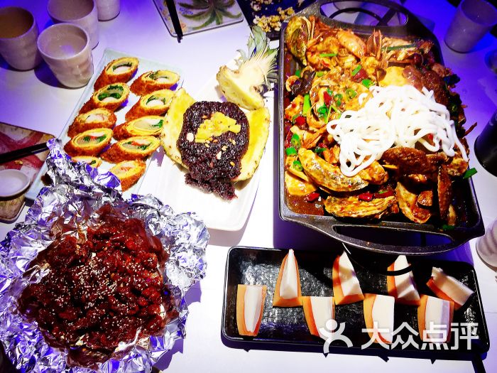 灰鲸徒手餐厅(新业广场店)-图片-青岛美食-大众点评网