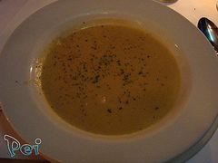 浓汤-茹丝葵牛排餐厅(尖沙咀中心店)