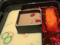 -巴奴毛肚火锅(二七万达店)