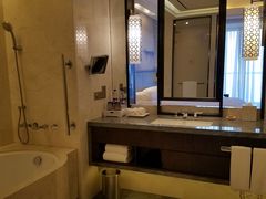 -舟山希尔顿酒店