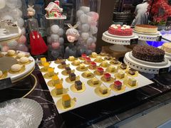 -淡尾·海鲜自助概念餐厅(虹桥南丰城店)