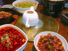 -锦庐道地川菜(来福士店)