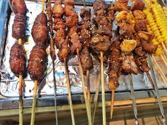 -烤满分·东北烧烤(首经贸店)