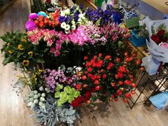 -谷莠子花艺·气球派对·绿植造景·花艺沙龙(金光华广场店)