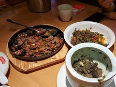 -湘阁里辣(南岭购物广场店)