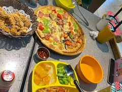 -萨卡屋亲子乐园·餐厅(龙山万物工场店)