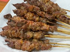 -巴汗羊肉串烧烤店