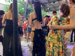 -西蒙人妖秀