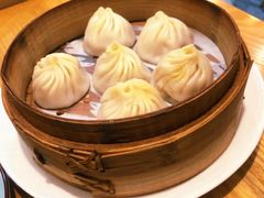 手拆蟹黄小笼包-蒲石小点(愚园路店)