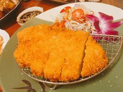 -由紀日本料理·炭火燒肉