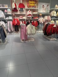 -巴拉巴拉童装特卖店(大西洋银泰城店)