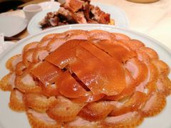 酥不腻北京烤鸭-红樱桃·欢乐餐厅(太原里店)