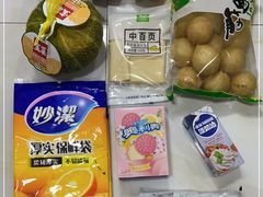 -联华超市(新闸路店)