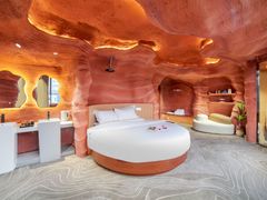 -幸栖洞穴设计酒店(成都春熙路店)