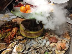 -日进一片海.生腌海鲜火锅.宵夜烧烤(三里屯总店)