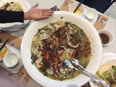 -江湖情酸菜鱼(万菱汇店)
