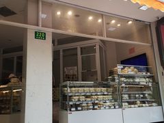 -白玉兰食品(汇联商厦店)