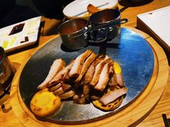 炭烧猪颈肉-小大董·烤鸭(五棵松店)