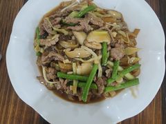 湿炒牛河-南记食粥坊·宵夜大排档(岭南分店)