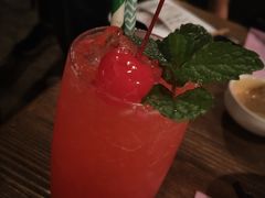-胡桃里音乐酒馆(环亚凯瑟琳广场店)